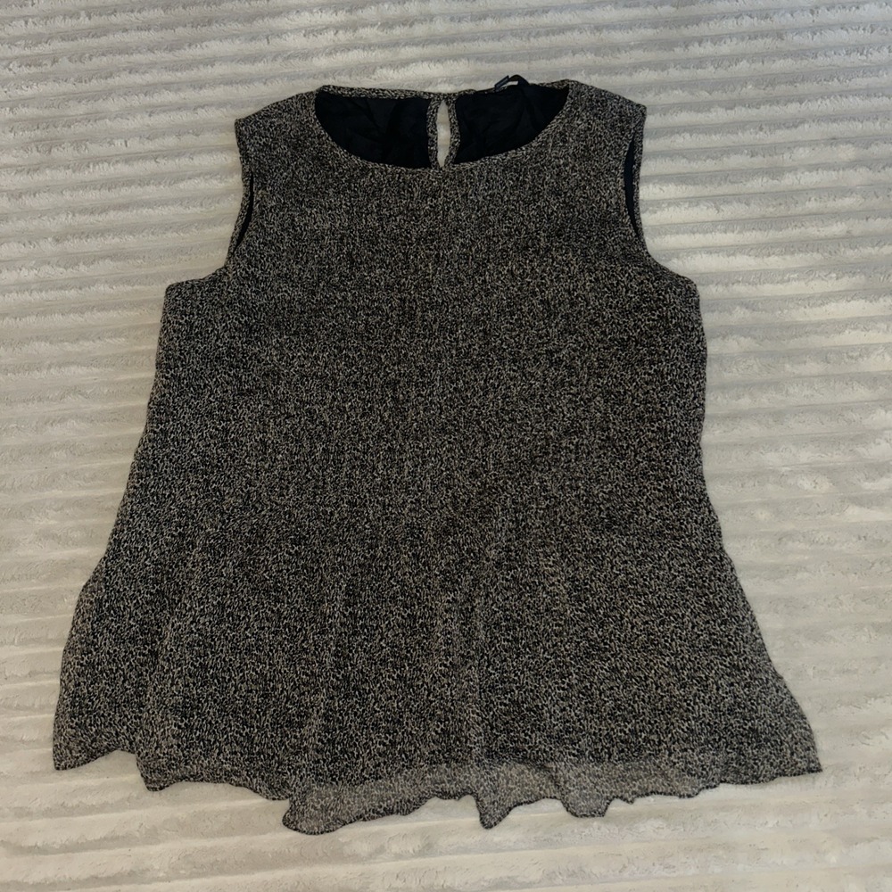 Brooks Brothers Top 12 Silk Sleeveless Pintuck Abstract Print Tan Neutral Career